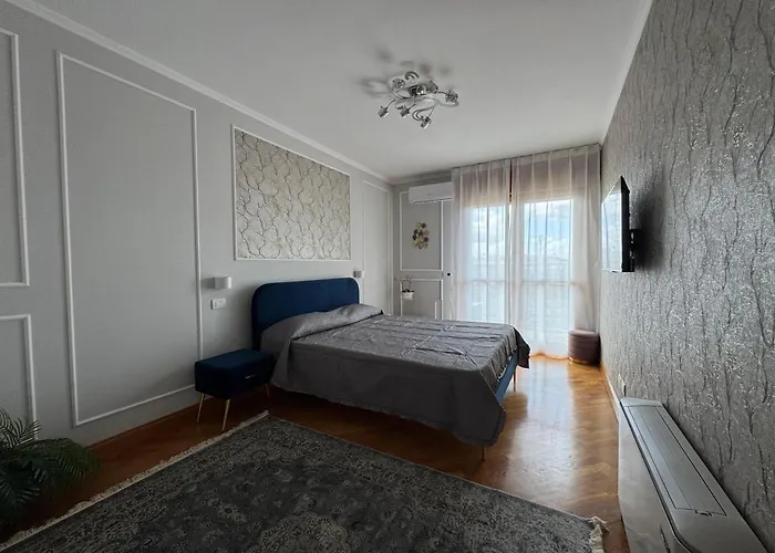 Luxury House Alessia Rom